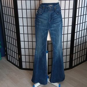 Seven  for  all  mankind  jeans. Size 29.